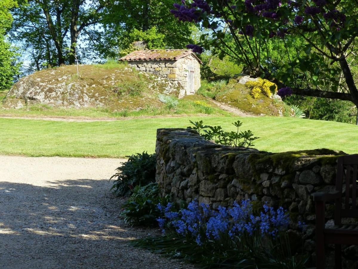 Gite Chez Tiane Saint-Flour-L'Etang Екстериор снимка