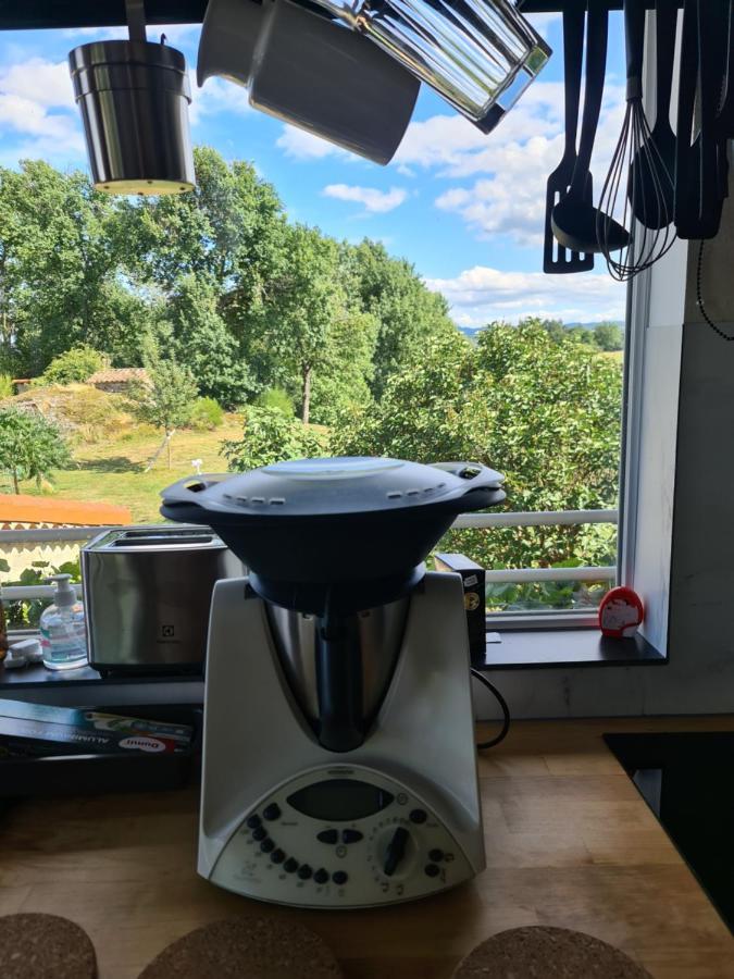 Gite Chez Tiane Saint-Flour-L'Etang Екстериор снимка